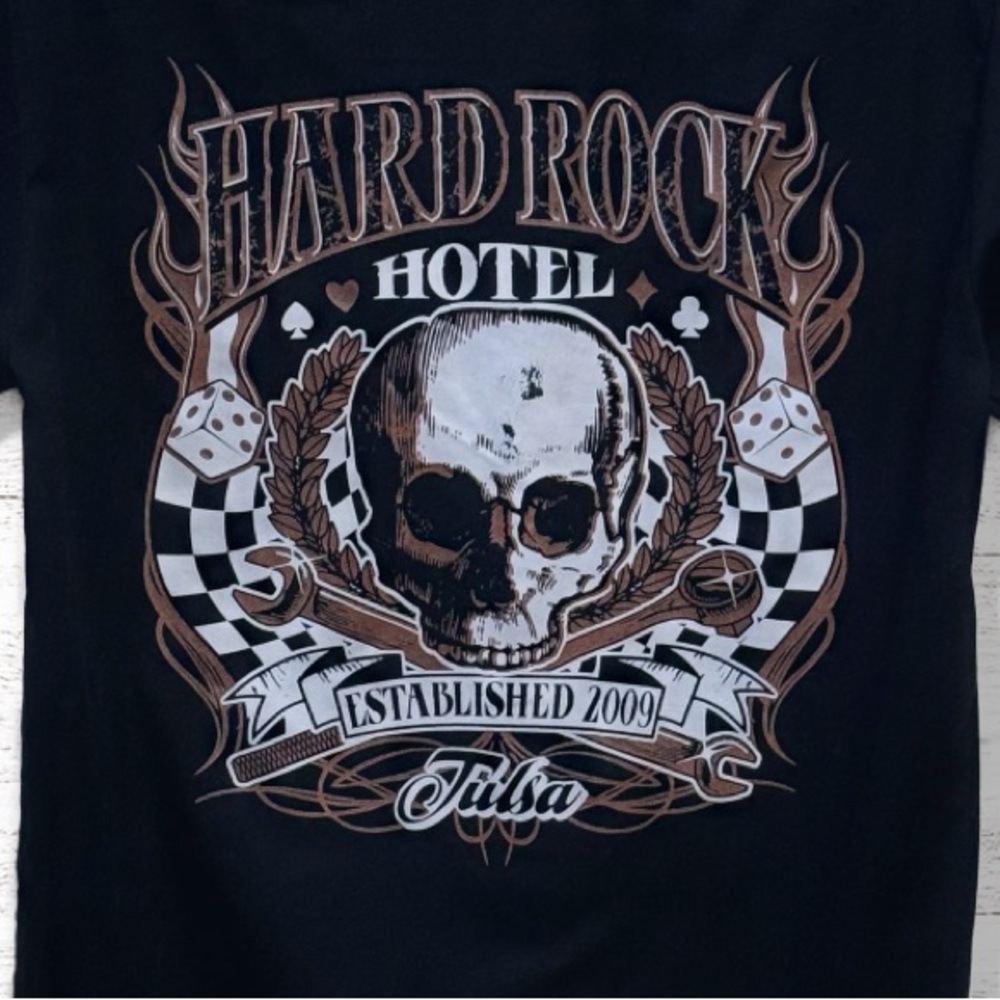 Dickies x Hard Rock Hotel Tulsa Men's Button Down Short Sleeve Shirt Size Medium